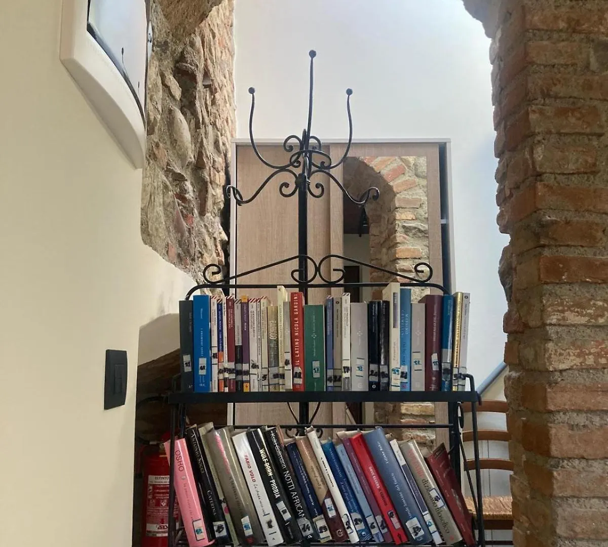 波尔佩纳泽德尔加尔达Rustico Di Benellini Angela住宿加早餐旅馆 波尔佩纳泽德尔加尔达